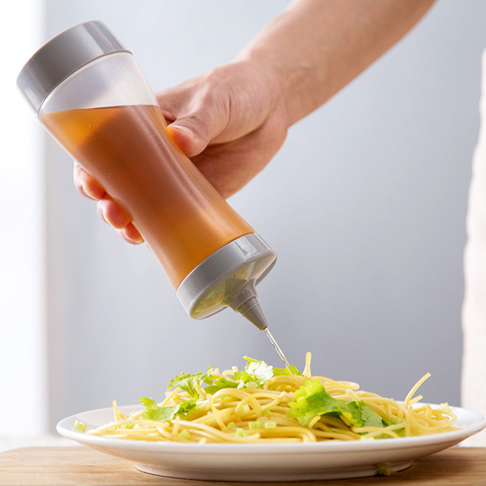 زجاجتان شفافتان قابلتان للضغط  - مراجعة Condiment Squeeze Bottle وسعره